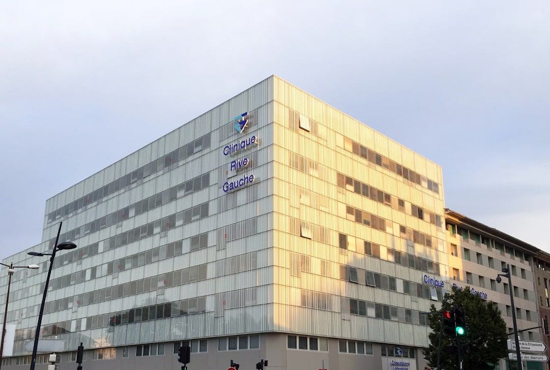 Photo du bâtiment de la clinique Rive Gauche, partenaire de la clinique des minimes et disposant d'un centre de radiologie